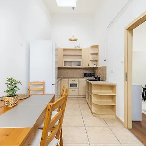 Apartamento Venus - Opera Ii